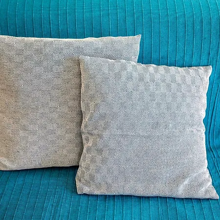 Seaside Serenade 1, * Hermópolis