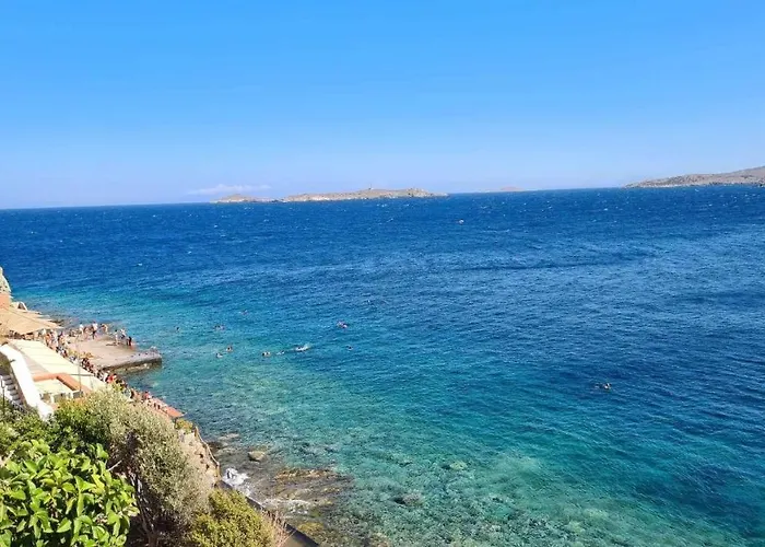 Seaside Serenade 1, * Ermoupoli