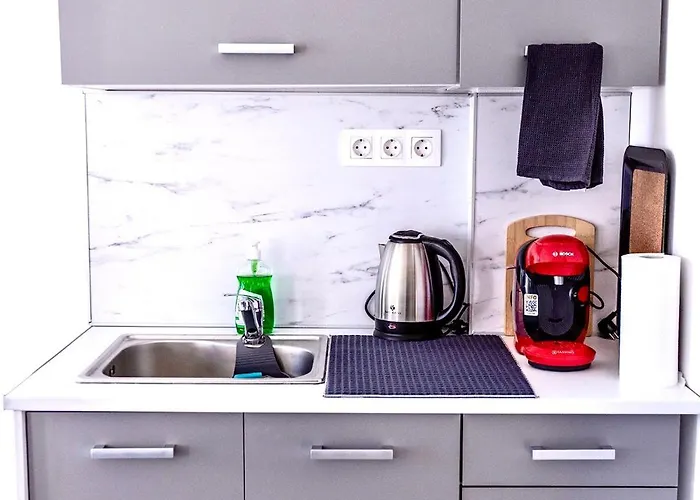 Seaside Serenade 1, *