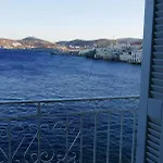 Seaside Serenade 1,
