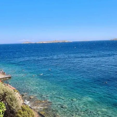 Seaside Serenade 1, * Ermoupoli